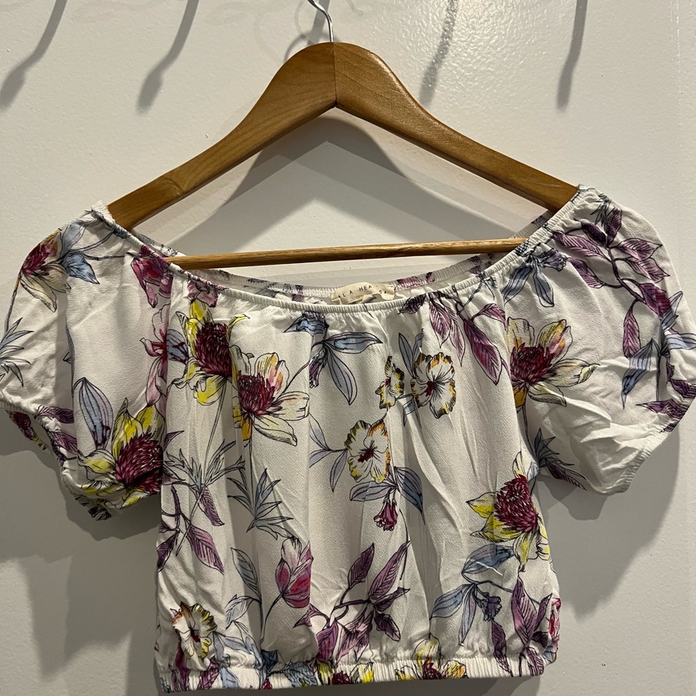 LA Hearts floral crop top